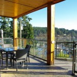 Secure, private patio. Luxury accommodation with a view: Salt Spring Island