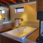 Ensuite Master bathroom: luxury accommodation on Salt Spring Island