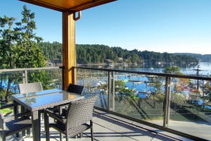 Private patio, stunning views: Luxury vacation rental on Salt Spring Island
